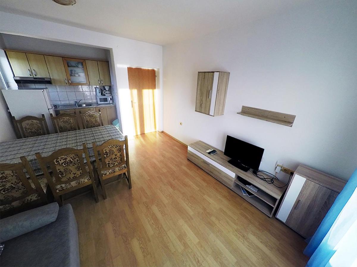 Apartments Piculjan Lopar Bagian luar foto