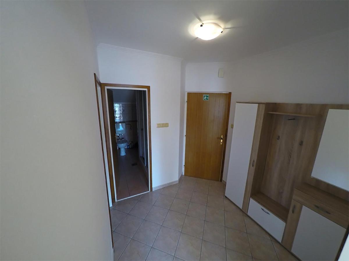 Apartments Piculjan Lopar Bagian luar foto