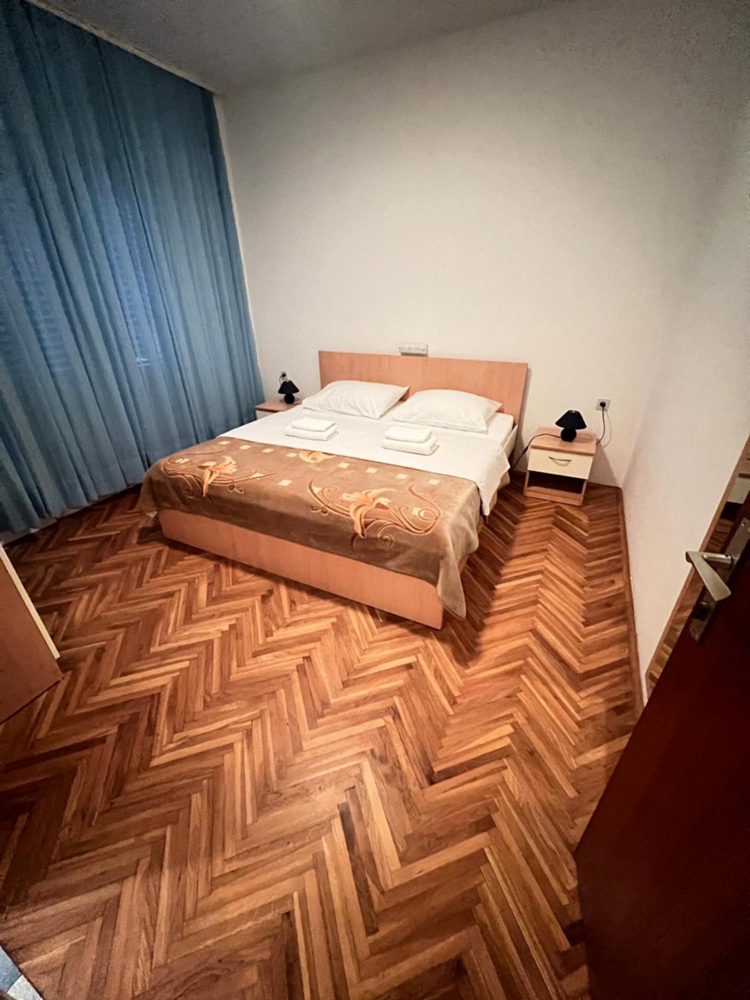 Apartments Piculjan Lopar Bagian luar foto